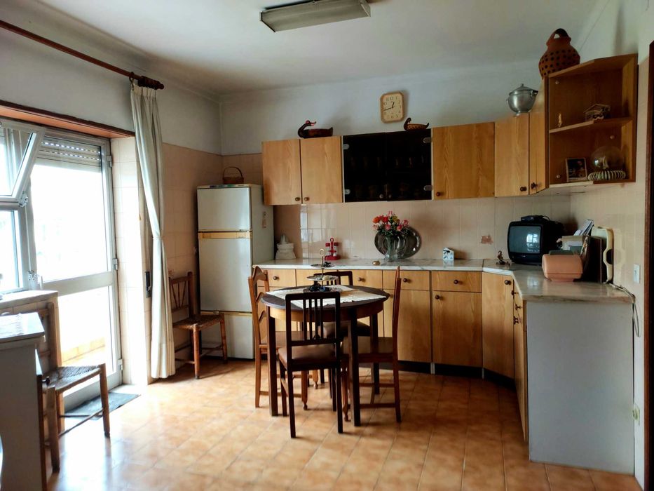 Apartamento T3 c/ garagem