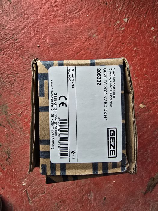 Samozamykacz GEZE TS 2000 czarny