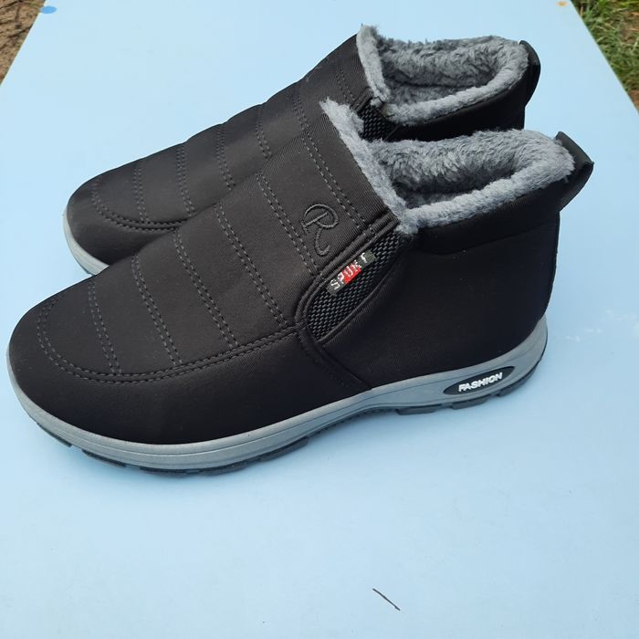 Теплі дуже зручні дутики розмір 39.40.41.42ĺ.43р.