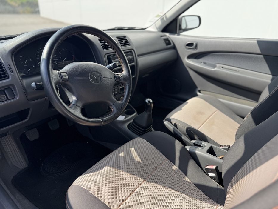 Mazda 323 2.0 d van