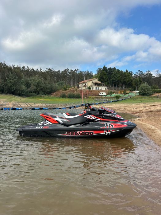 Mota de água Sea-Doo RXT X 260 RS 3 LUGARES