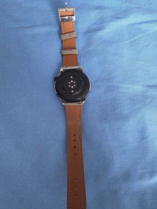 Amazfit GTR 4 com base de carregamento