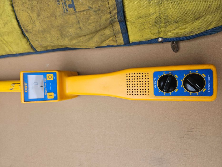 Wykrywacz metali CST/Berger Magna-Trak 100