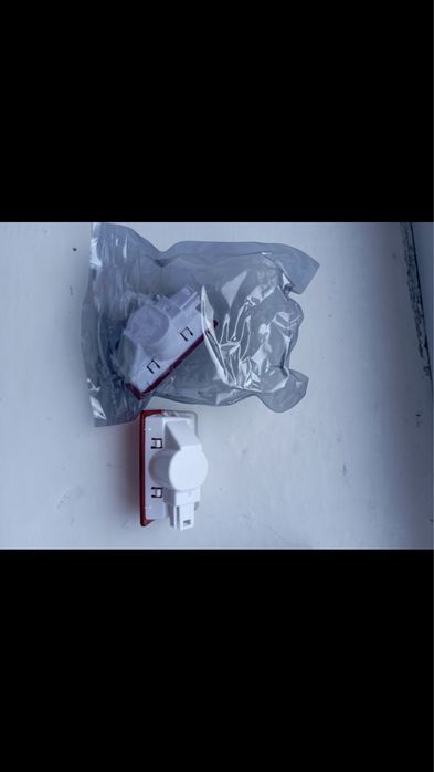 Підсвітка в дверні карти Мерседес