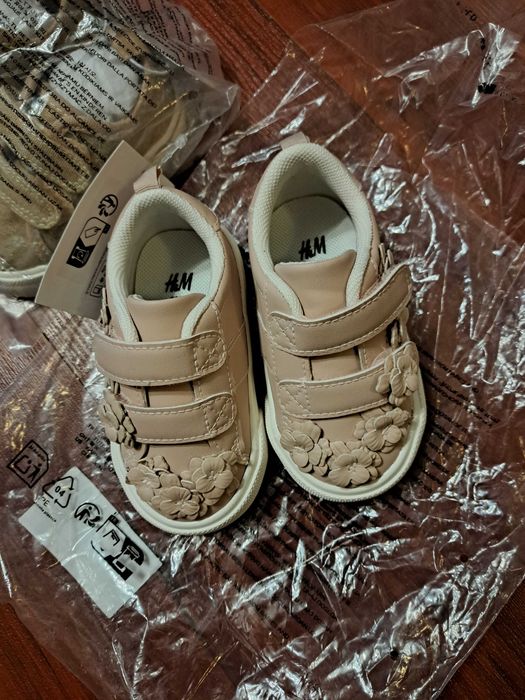 Кеди кросівки h&m дівчинка на осінь