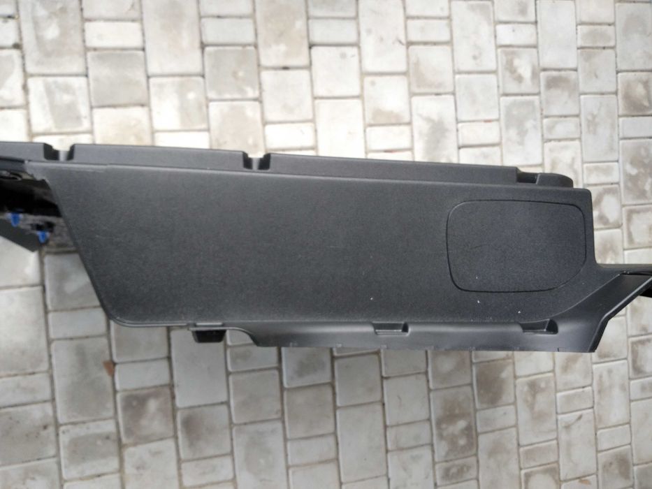 Combo berlingo iv rifter карта обшивка зад ліва