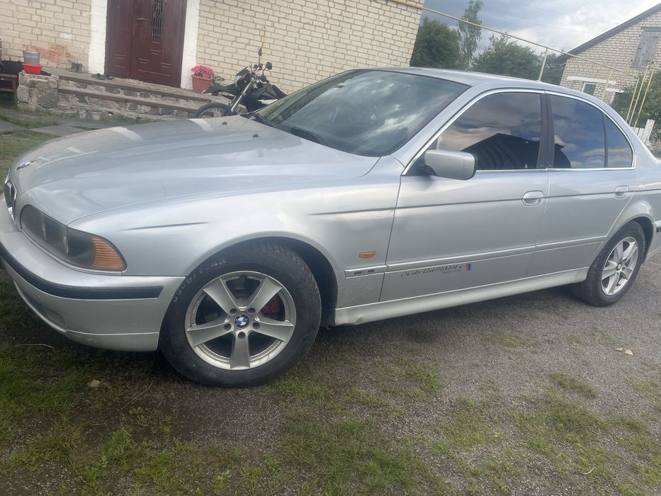 Продам бмв е39 м57