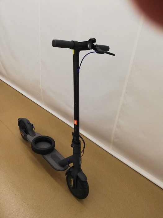 Trotinete Eléctrica Xiaomi Mi Electric Scooter 3 Preta