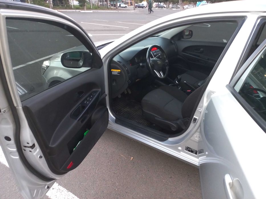 Kia Ceed 2009 VIN Y6DHB512AAL192556 фото оголошення 8 з 23