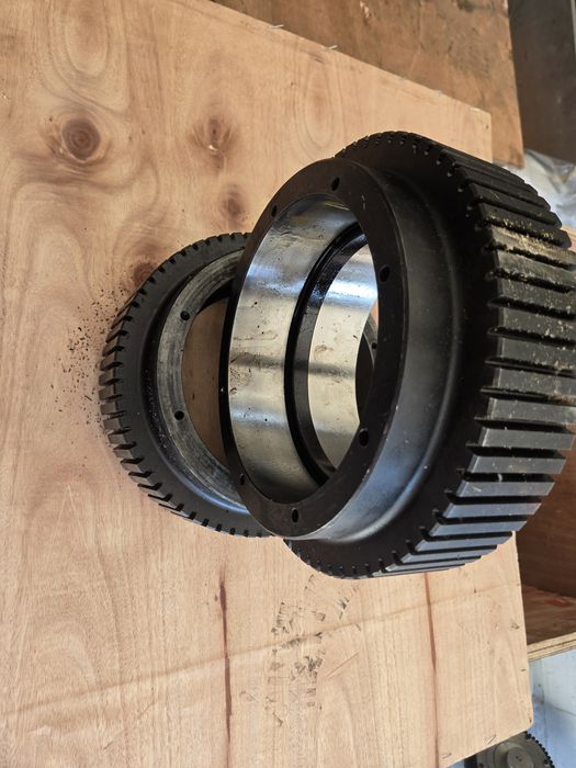 Rolki Granulatora pelletu Xjg560 kpl hartowane  jak Brikol  pellet