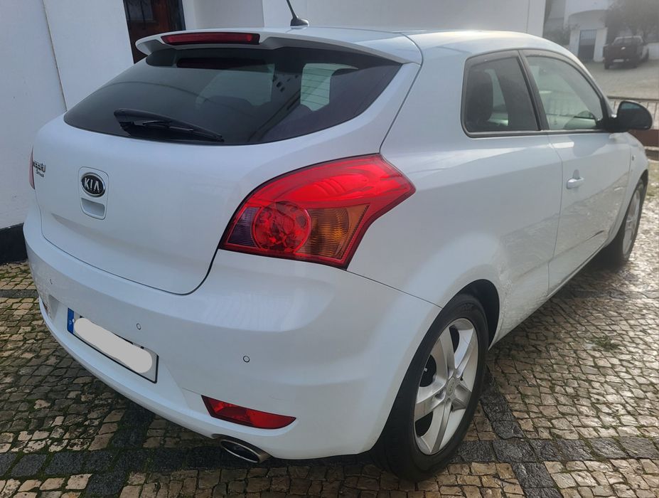 KIA Pro Ceed  Scoupé 1.4 DOHC 16v 109cv  165mil km