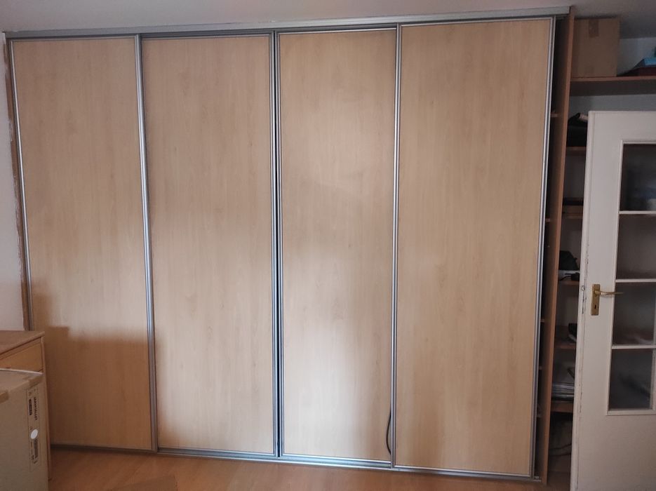 Szafa przesuwna oddam za darmo