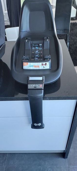 Conjunto 2WayFix IsoFix + Cadeira Auto