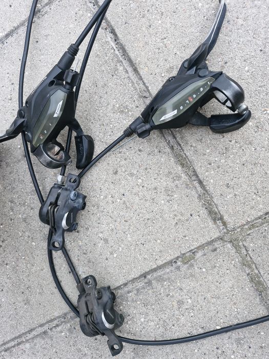 Klamki manetki 3x9 shimano hydrauliczne hamulce
