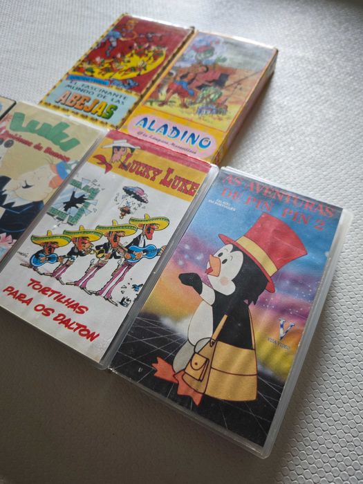 Conjunto de cassetes VHS infantis (Anos 90) - Português/Espanhol