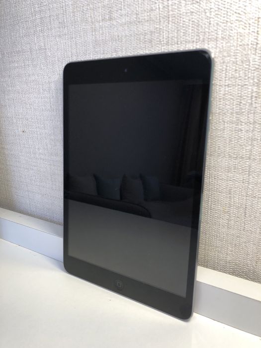 Продам Ipad mini