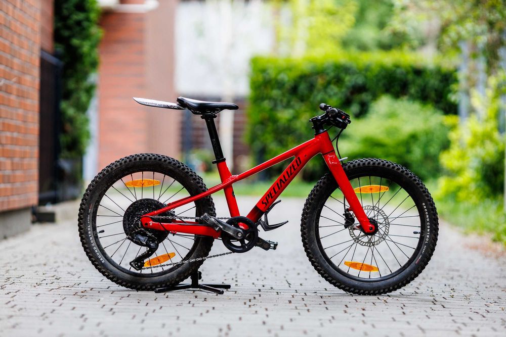 Rower dziecięcy Specialized Riprock 20" - lekki 9kg