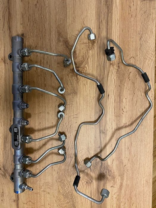 Listwa wtryskowa BMW G11 G12 BOSCH