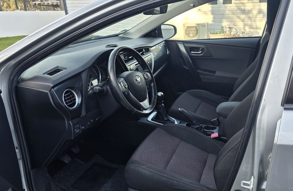 Toyota auris 1.4 D-4D