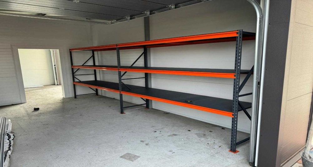 Стелажі поличні підсилені. Столи і стелажі для тканин. Шинні стелажі