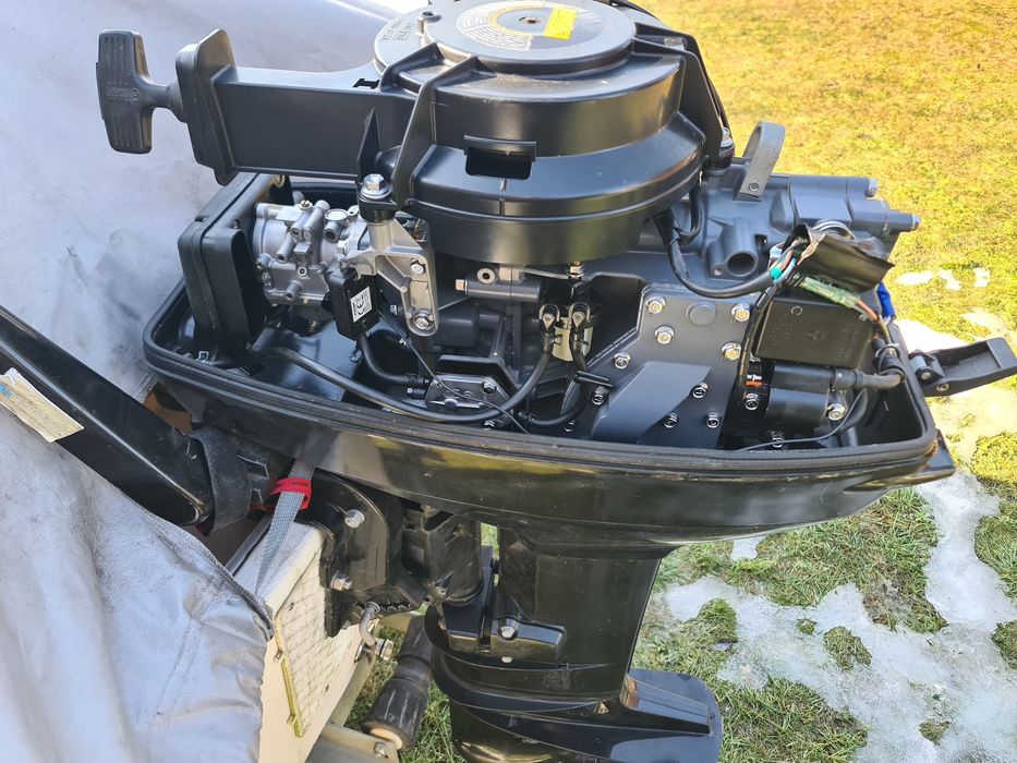 Silnik zaburtowy Suzuki 40DT