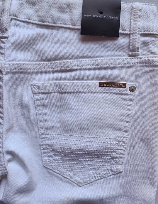 Жіночі білі джинси клеш Dsquared2. Орігінал Італія
