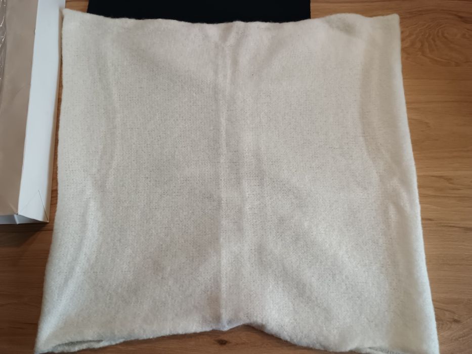 Bolerko ślubne Bridal stole