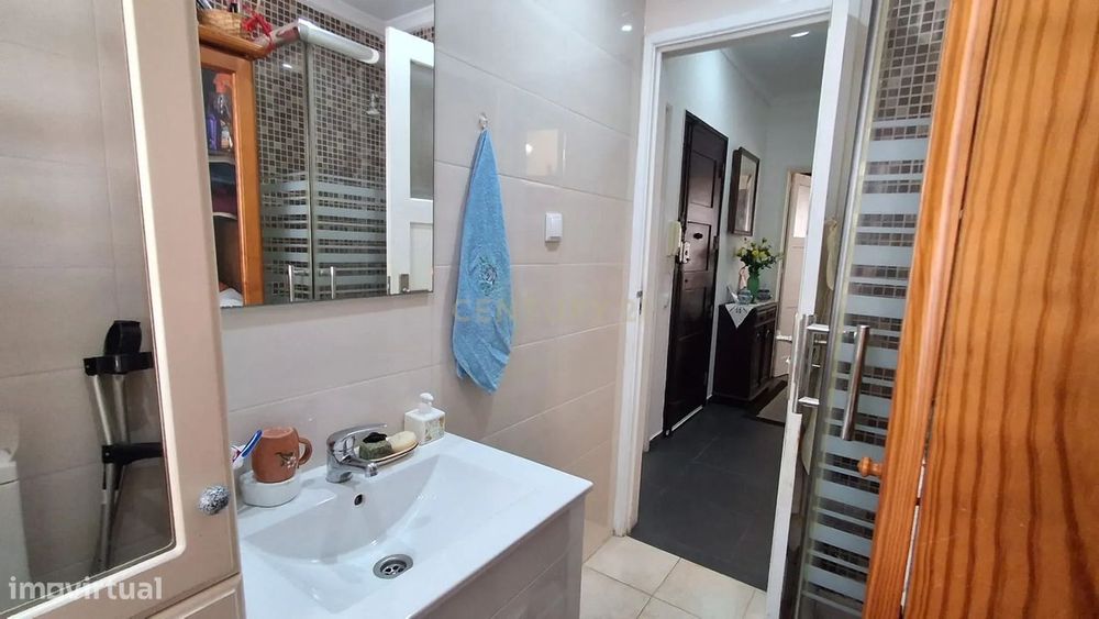Apartamento T1 em Queluz, Sintra - Oportunidade Única! ACEITA PERMUTA