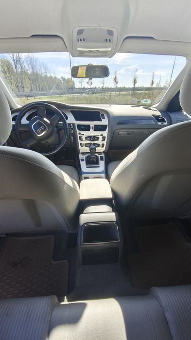 Audi a4 b8 2008 r