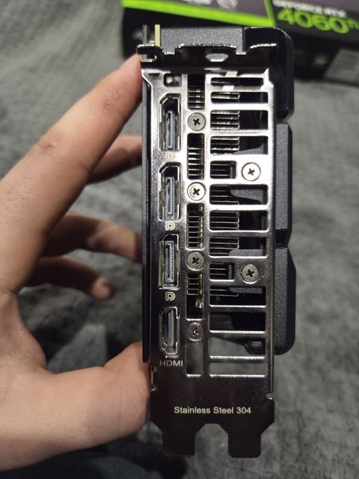 Продам видеокарту RTX 4060Ti