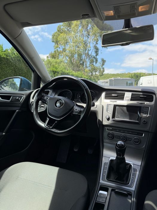 VW Golf 1.6 TDi 2013 **DESDE 139€ mes **