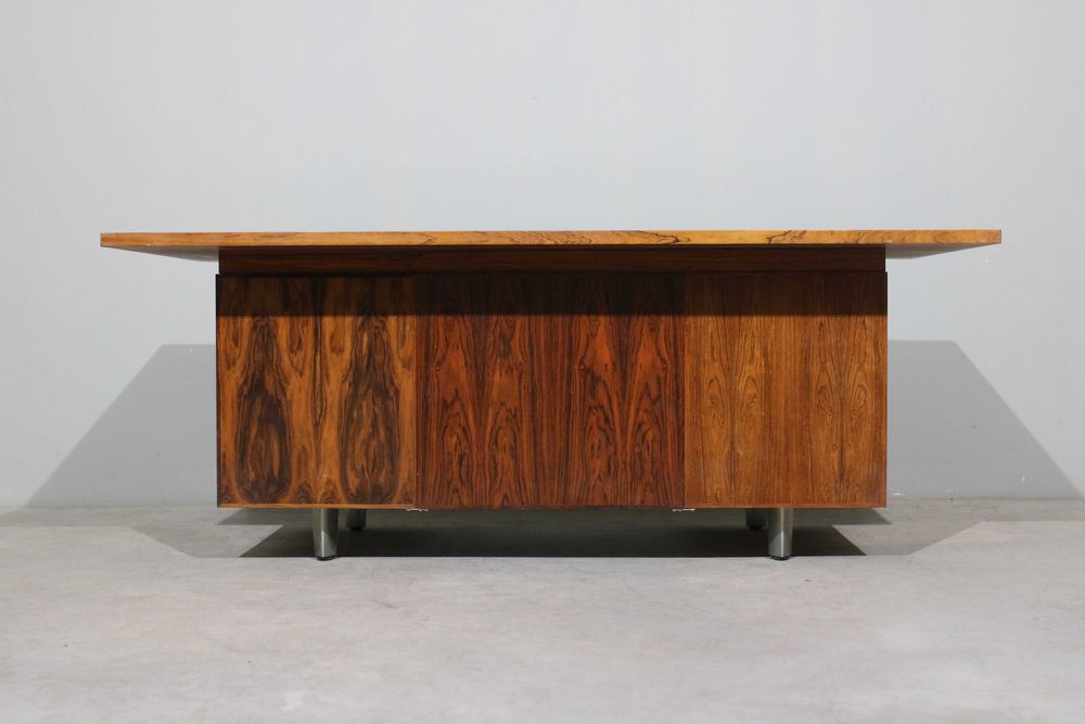 Secretária Nipu da década de 70 em pau santo | Mid Century Modern