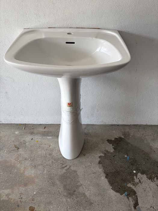 Lavatorio casa de banho usado