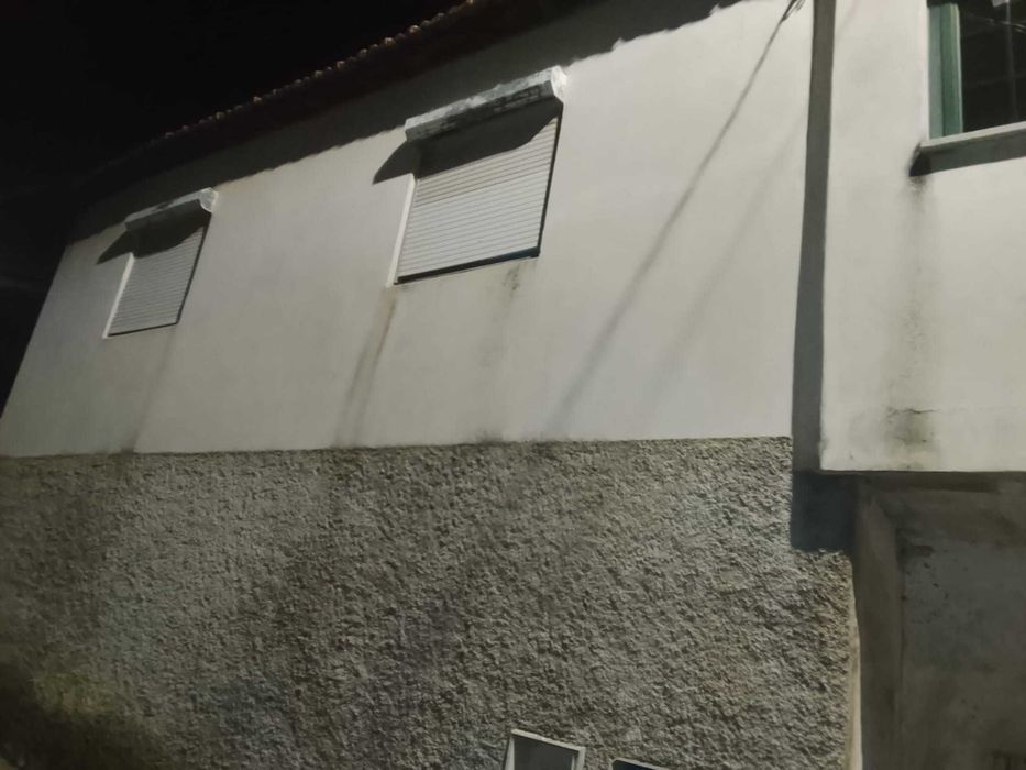 Vende se casa em porrais murca