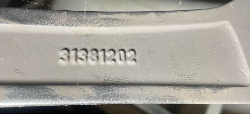 Alufelgi, Koła VOLVO XC90 275/45r20 lato Michelin Latitude Sport 3