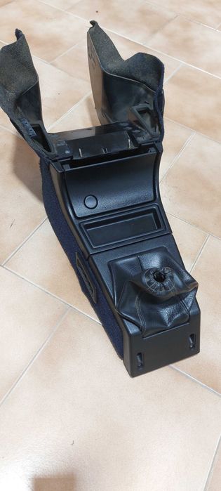 Peugeot 205 Mk2 Fase 2 Consola Central Azul / Preto