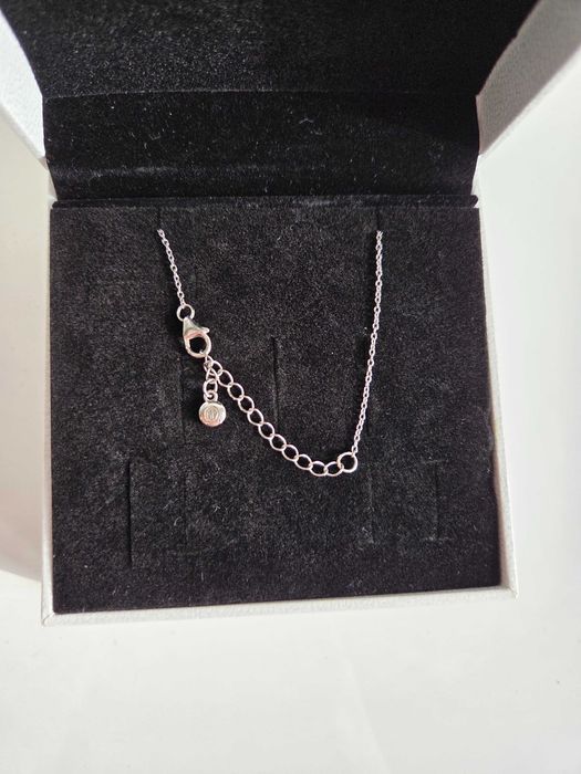 Naszyjnik srebrny z cyrkoniami serca Apart