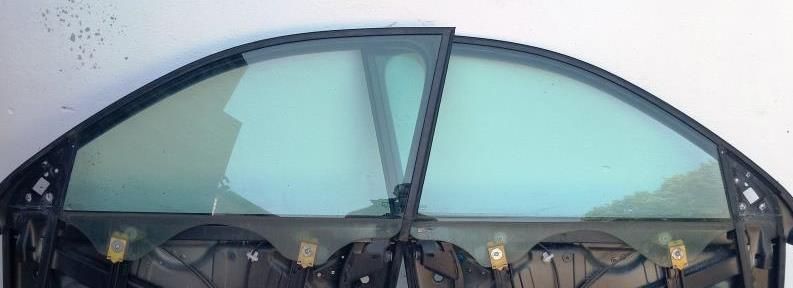 Cтекла дверей Volkswagen Touareg 2003-2009 Скло Стекло Стікло