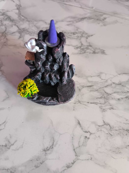 Kadzielnica kadzidło zapachowe dymne wodospad