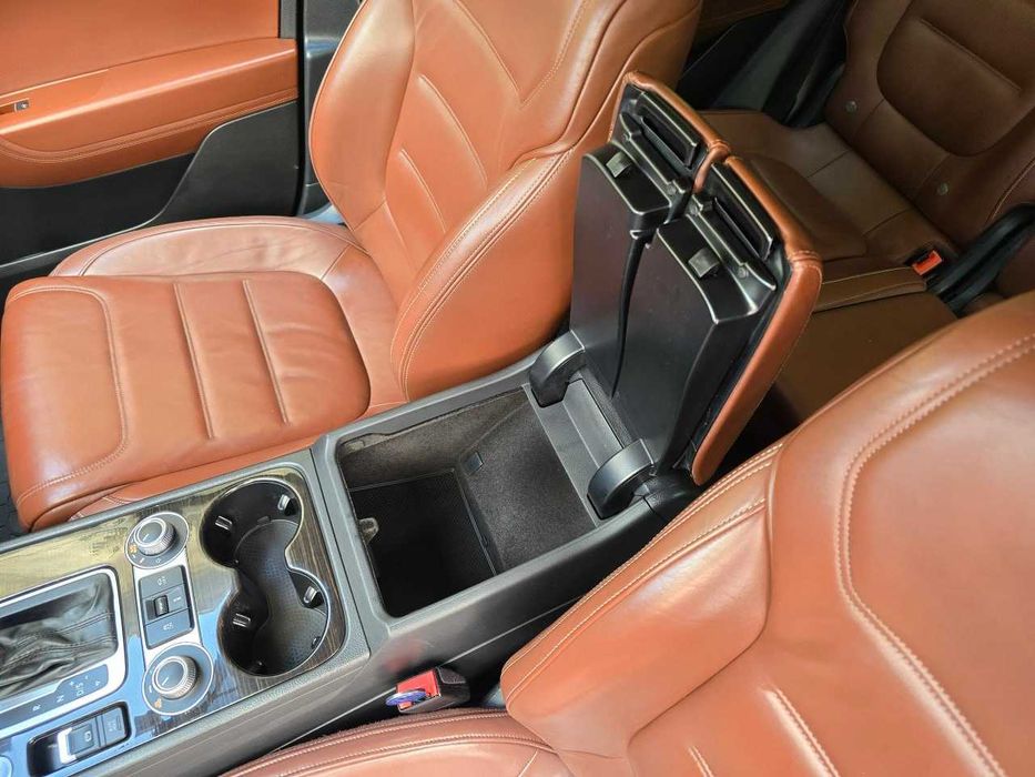 Продам  Volkswagen Touareg 2016. Можна в розстрочку, під викуп.