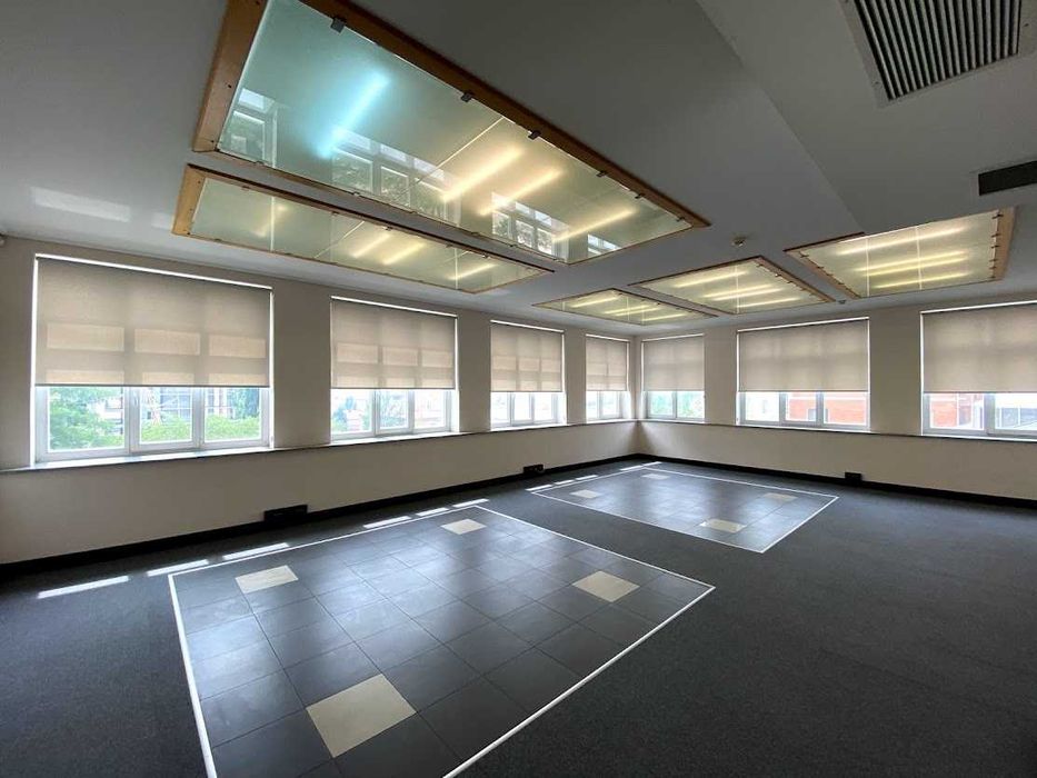 Без%! Оренда офісної будівлі з паркінгом на Печерську (1800 кв.м.)