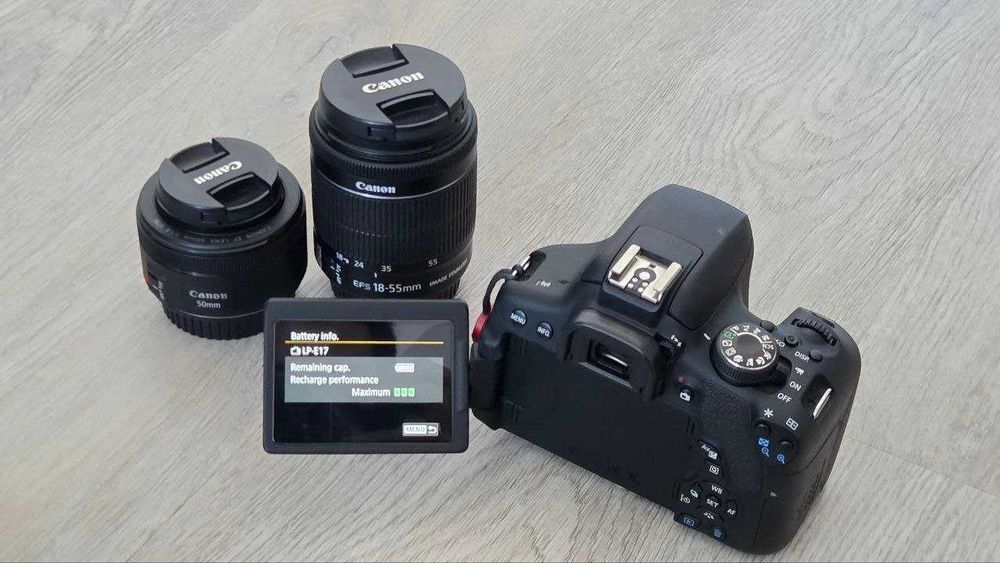 Canon EOS 750D + 2 lentes + bateria extra