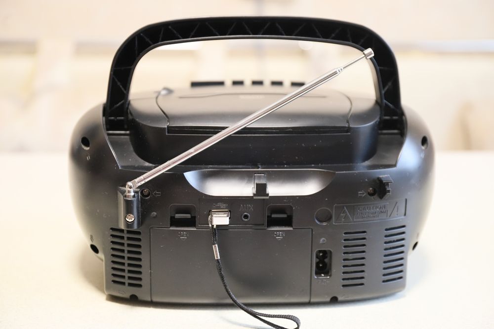 OK .  USB /tape /mp3/cd /FM radio