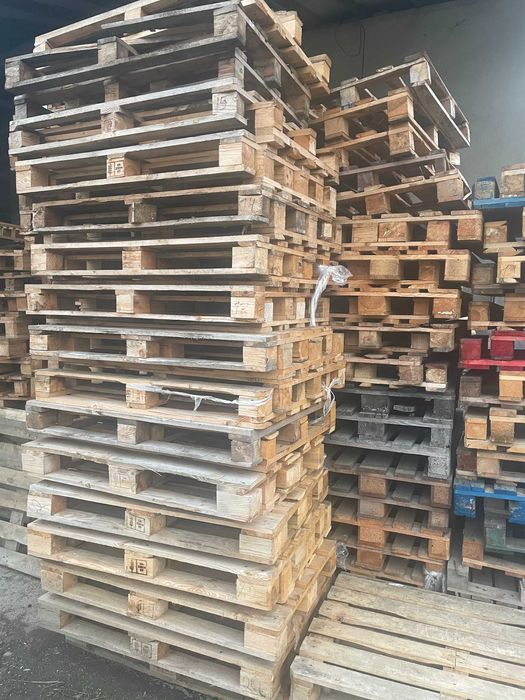 деревяний піддон