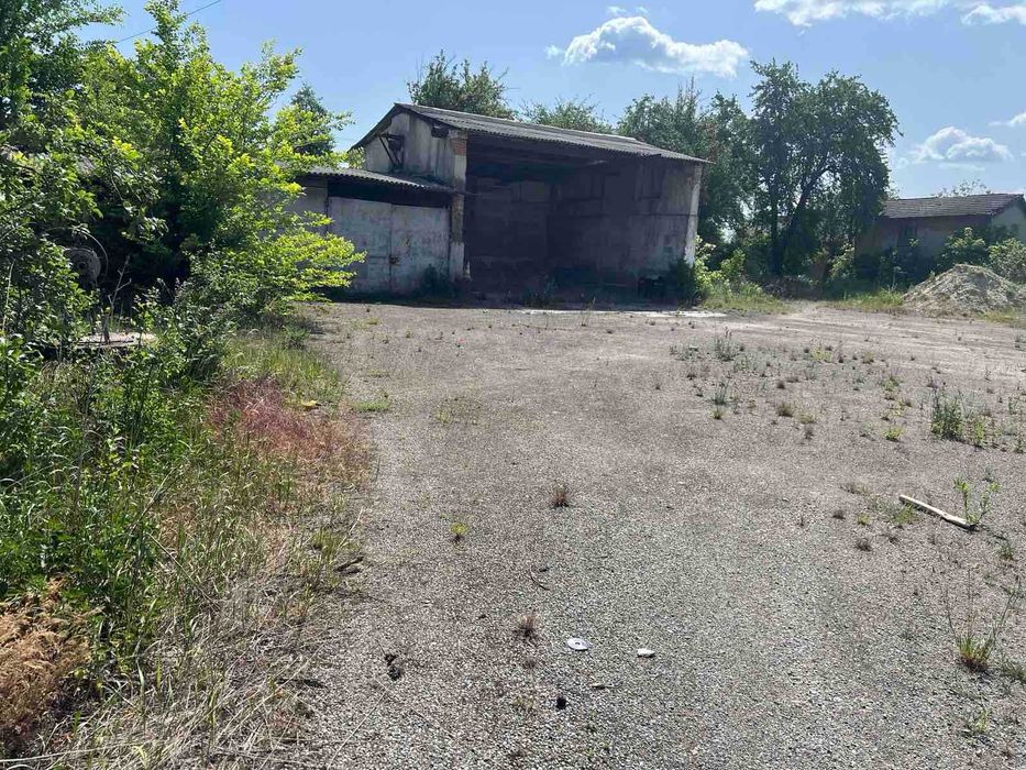 Гаражно-складські приміщення в оренду (Розвадів) — виїзд на М-06