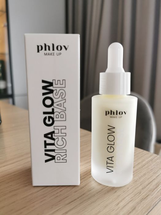Vita Glow Rich Base Phlov