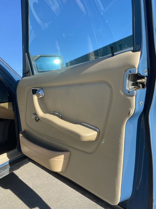 Mercedes-Benz W123 240D | caixa automática