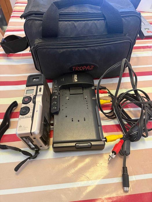 Vendem se máquinas fotográficas antigas