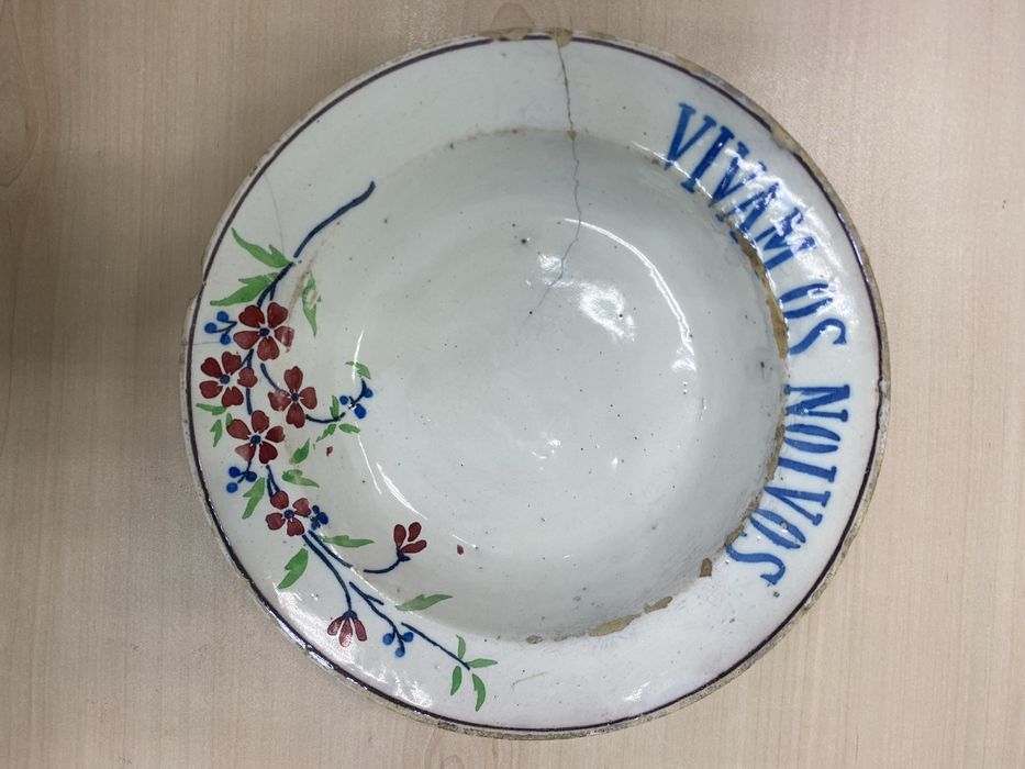 Prato falante faiança