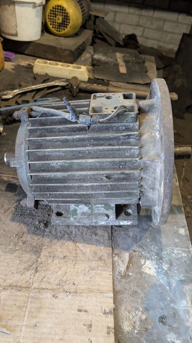 Електродвигун без шильдика